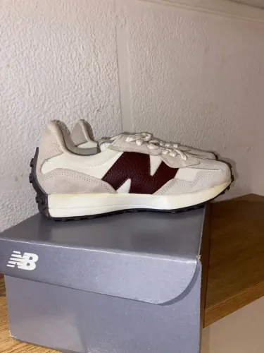 Lote 70 pares de tênis