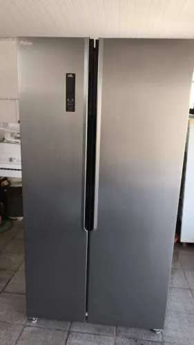 Vendo geladeira Philco side by side fros free  437 litros 127vts tudo funcionando e garant