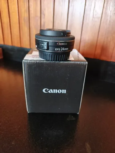 Lente Canon 24mm f/2.8 STM