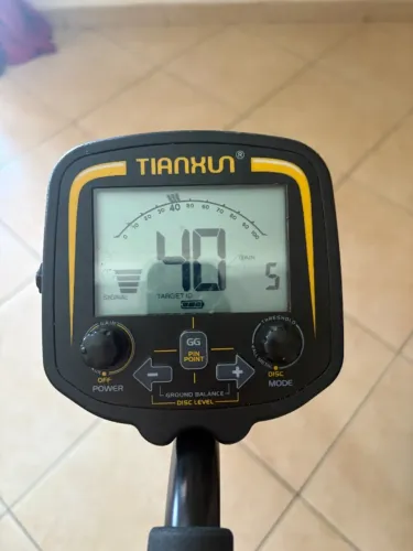 Detector De Metais Tianxun Tx-850 Preto