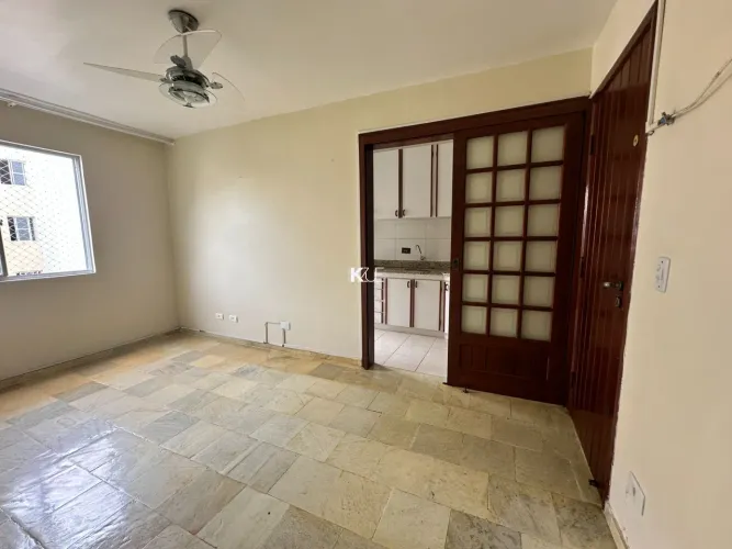 Apartamento com 03 quartos em Coqueiros - Florianópolis - SC
