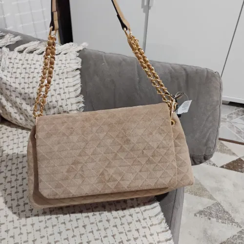 Linda bolsa em Sued