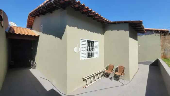 Casa disponível para locação no bairro Laranjeiras em Uberlândia MG