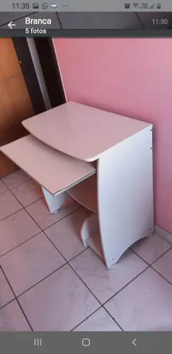 Vendo mesa para computador em perfeito estado.