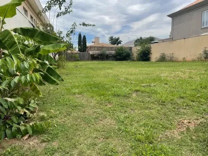 Imóvel para venda possui 938 metros quadrados em Village Flamboyant - São José do Rio Pret