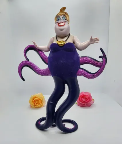 Boneca Úrsula da Coleção Disney Signature da Mattel