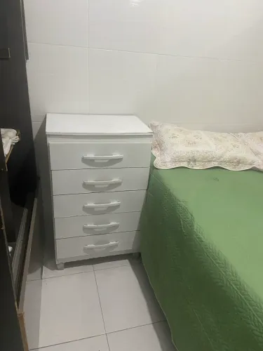 Alugo kitnet