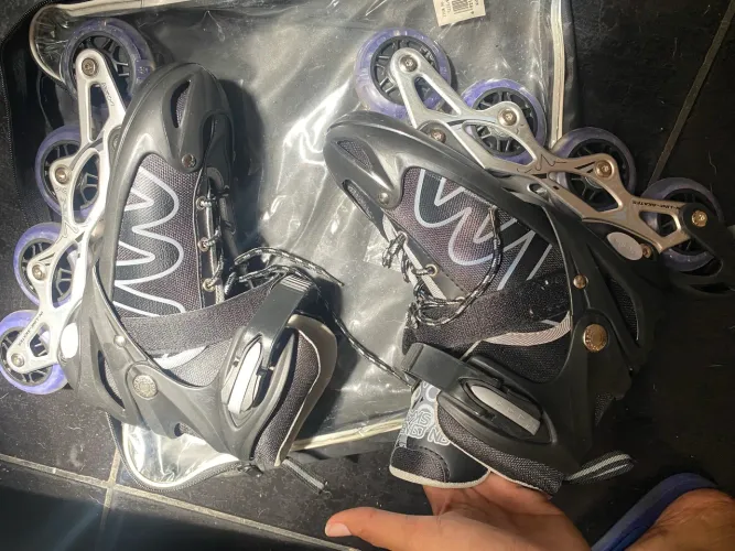 Vendo patins usado apenas 2 vezes
