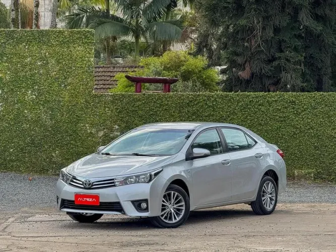 Toyota Corolla XEI 2.0 Flex 16V Aut. 2015