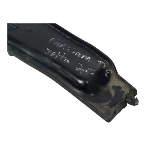 Placa Interna Proteção Parachoque Esquerdo Jetta 2016 2017 Preto
