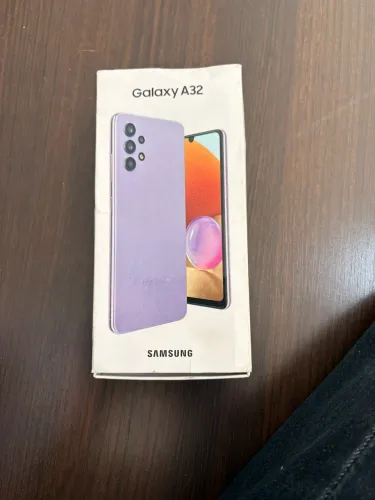 Galaxy A32 na caixa