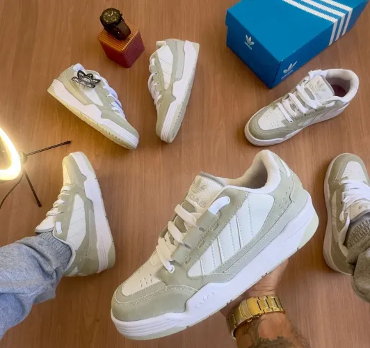 Adidas ADI2000 White/Sage Green | Design Retro-Skate, Tons Pastéis e Conforto Premium