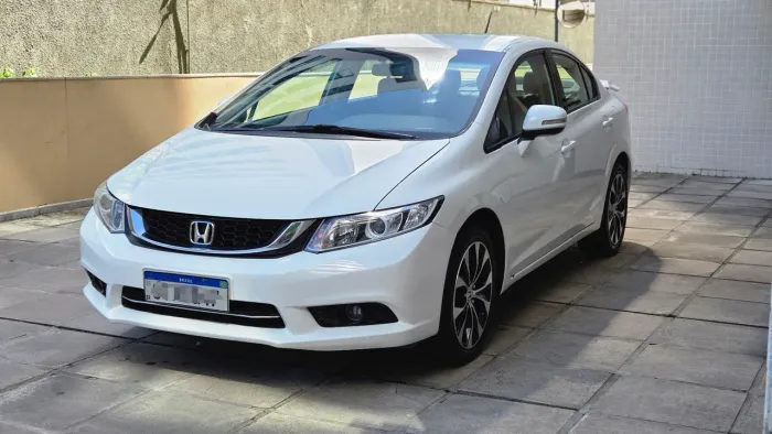 Honda Civic Sedan LXR 2.0 Flexone 16V Aut. 4P 2016