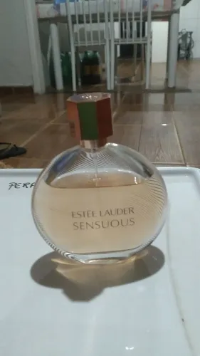 Perfume Estee Lauder sensuors 