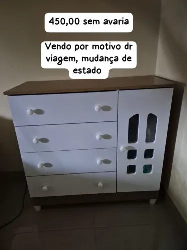 Comoda bebê nova