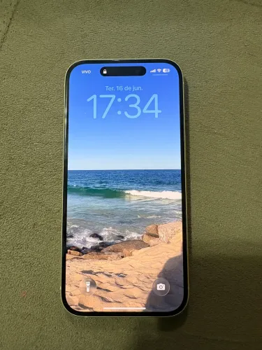 iPhone 15