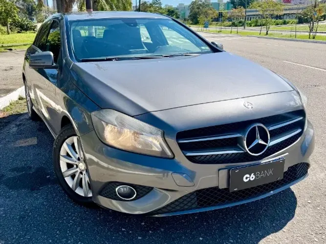 Mercedes-Benz Classe A 200 1.6 TB 16V Style 156cv Aut. 2014