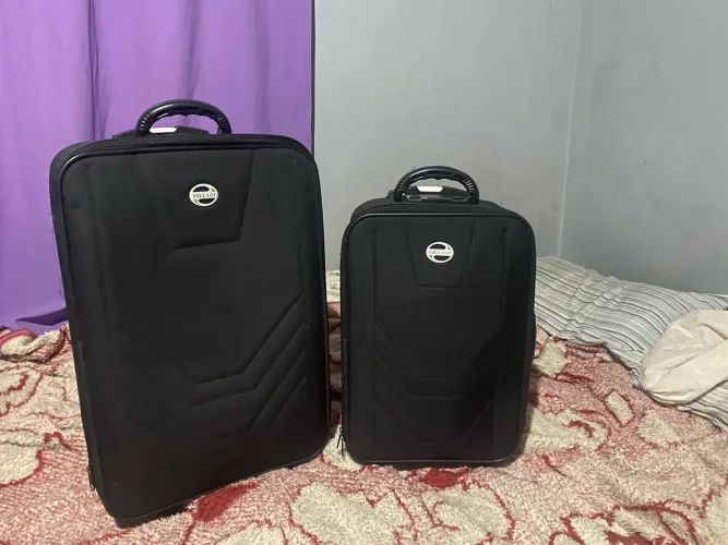 Vende-se mala 