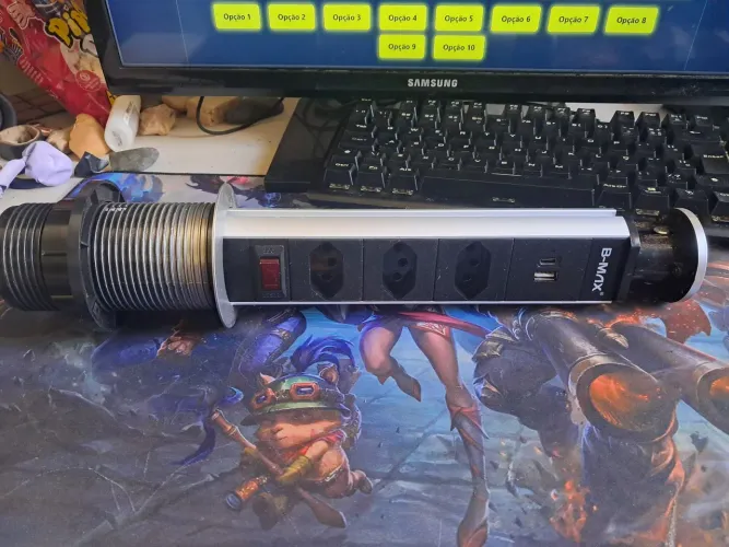 Torre de tomadas com usb/c
