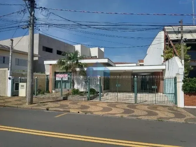 Casa à Venda no Taquaral com edícula, 5 dormitórios!!