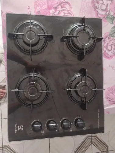Vendo fogão Cooktop Eletrolux 4 bocas, semi-novo