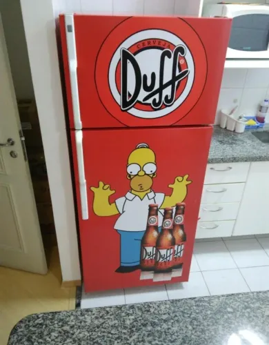 Envelopamento de geladeira (personalizado)