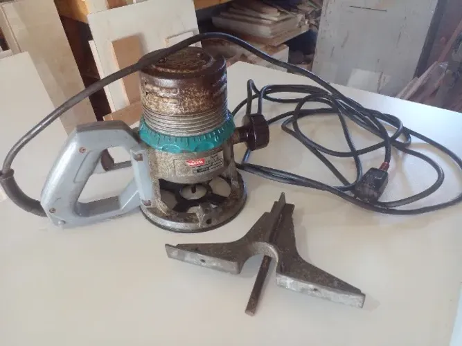 Tupia de coluna Makita Original