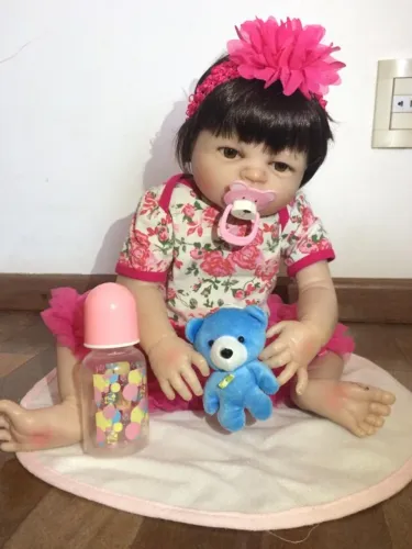 Boneca Realista Bebê Reborn de Silicone