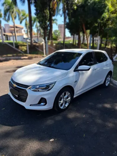 Chevrolet Onix Hatch Premier 1.0 12V TB Flex Aut. 4P 2021