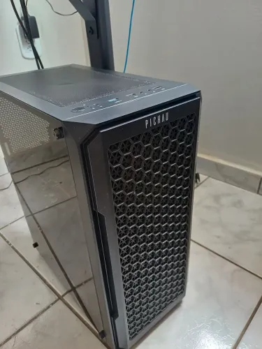 PC Gamer Ryzen 7 5700G (3.80 GHz) + RX 570 4GB + 16GB RAM