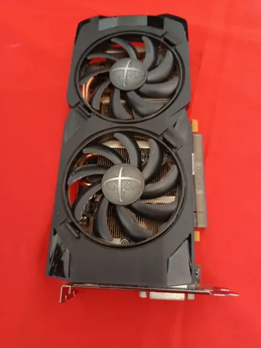 placa mãe ,placa de vídeo vendo separado 