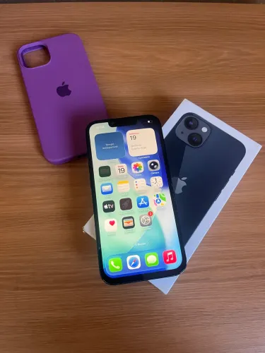 iPhone 13 128gb bem conservado