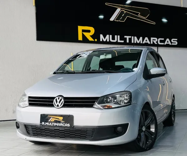 Volkswagen Fox 1.6 MI Total Flex 8V 5P 2014