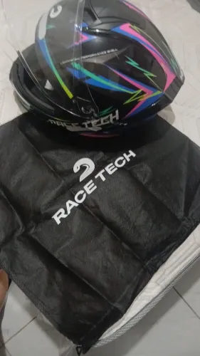 Capacete novo 