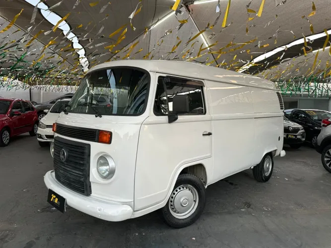 Volkswagen Kombi Furgão 1.4 MI Total Flex 8V 2013