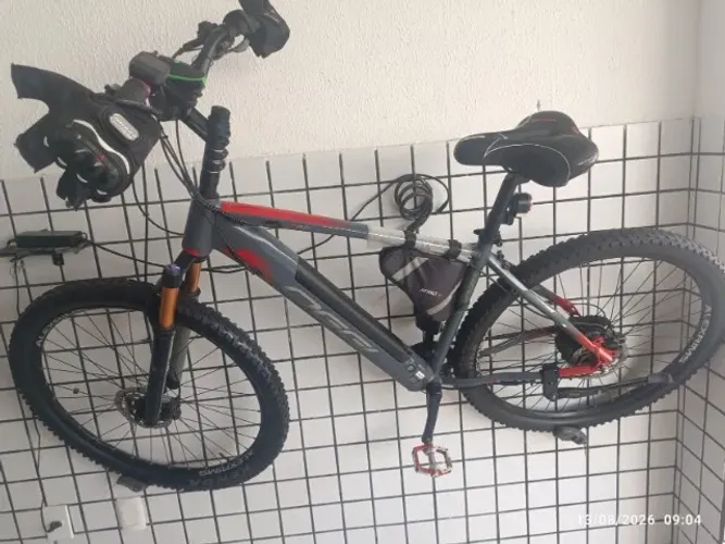 bike oggi 8.0 com acelerador com excelente estado de conservação sem detalhes