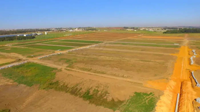 Terreno residencial à venda no bairro Parque Residencial Jair Faraone Zanaga em Americana
