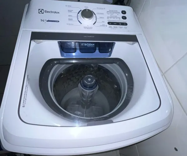Vende-se máquina de lavar