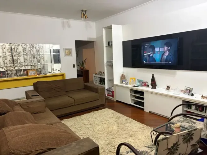 Casa térrea com edícula na Mooca !