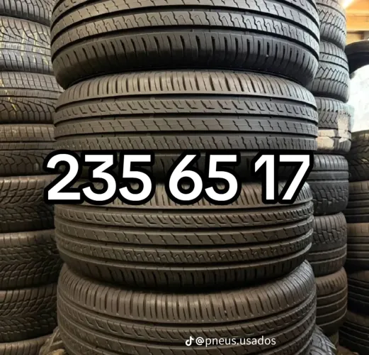 Pneus 235 65 17
