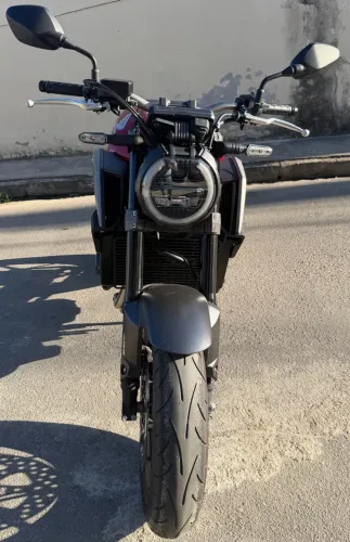 Honda CB 650r 2024