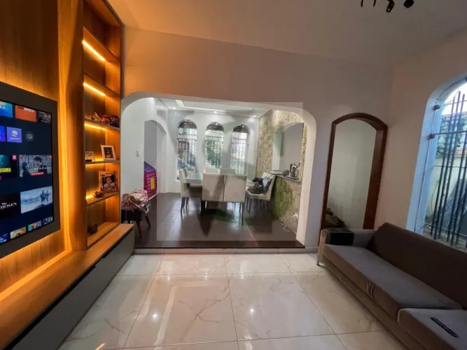 Casa Térrea para Venda em São Paulo, Vila Albertina, 5 dormitórios, 4 suítes, 6 banheiros,