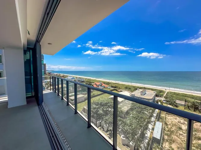 Apartamento com 3 dormitórios à venda, 147 m² por R$ 2.600.000 - Centro - Balneário Piçarr