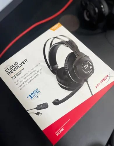 Headset HyperX Cloud Revolver 7.1