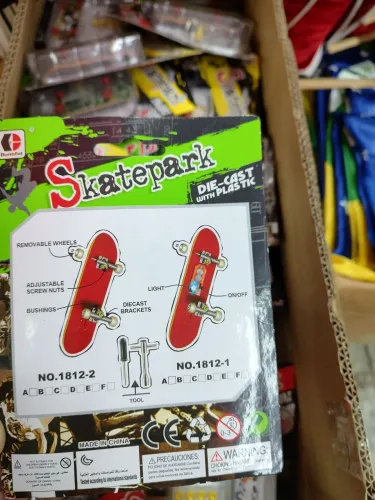 Vendo skate miniatura para colecionador