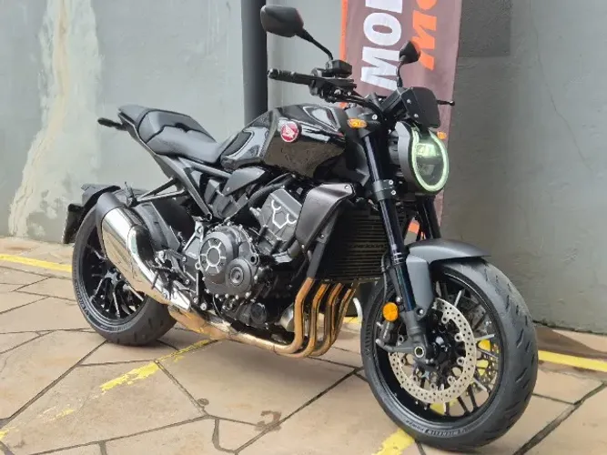 Honda CB 1000R Black Edition
