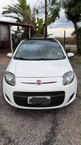 Fiat Palio Sporting 1.6 Flex 16V 5P 2015