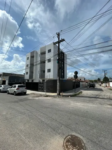 Vendo Aptos em Mangabeira 1