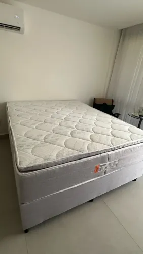 Cama Box Queen