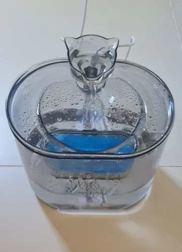 Fonte automática para pets - 2,2 L